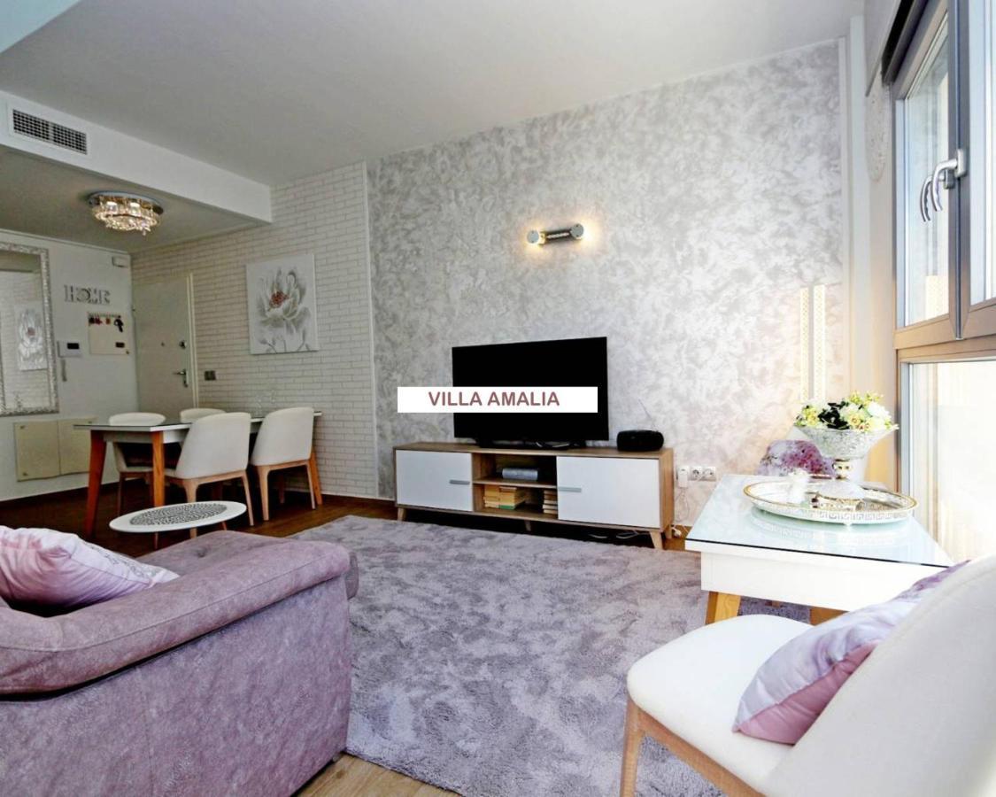 Beach Apartment Amalia 托雷维耶哈 外观 照片