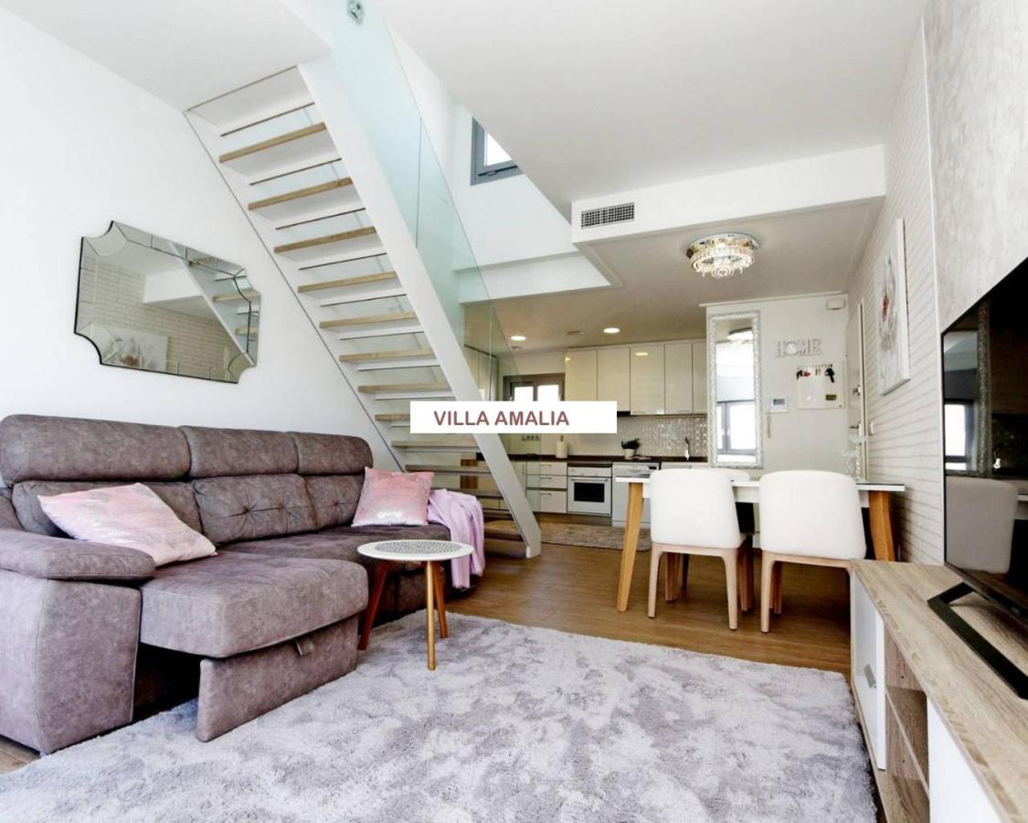 Beach Apartment Amalia 托雷维耶哈 外观 照片